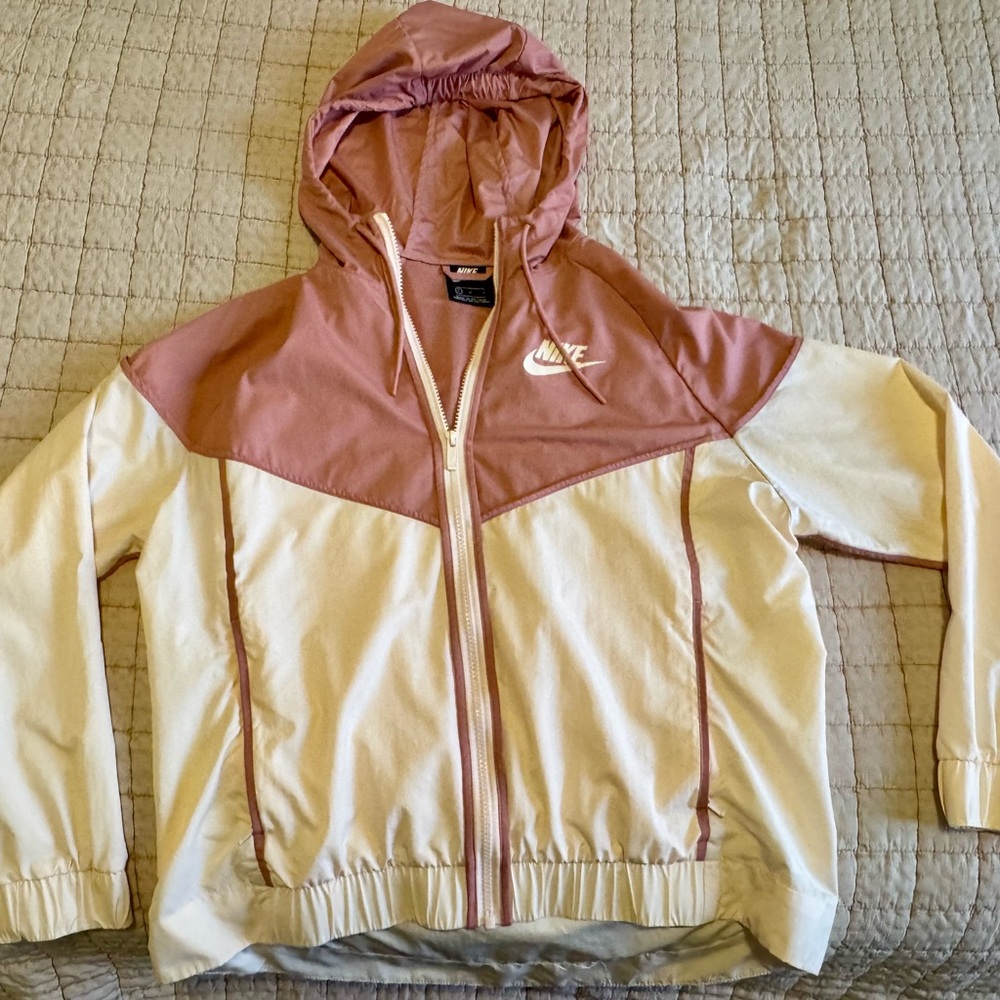 Nike Women’s Rose/Blush and Cream Hooded Jacket (Windbreaker)